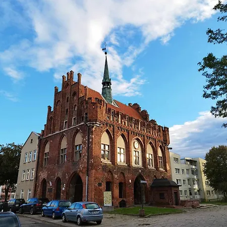 Zamek I Rzeka- W Malborku Мальборк